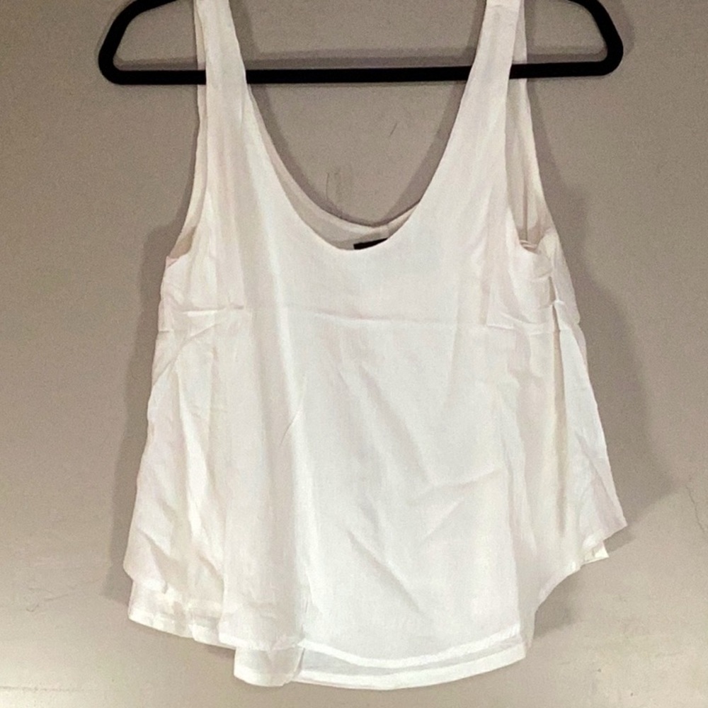NWOT Ambiance Layered Flowy Camisole Top